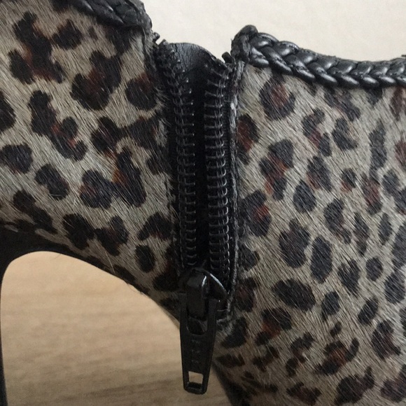Gianni Bini  Leopard Print Haircalf Booties - Picture 8 of 9